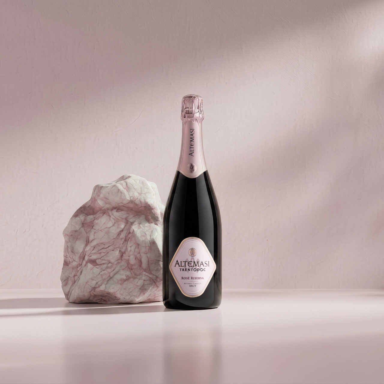 ALTEMASI ROSÉ RISERVA TRENTODOC Topaz Gigapixel 4x Scala